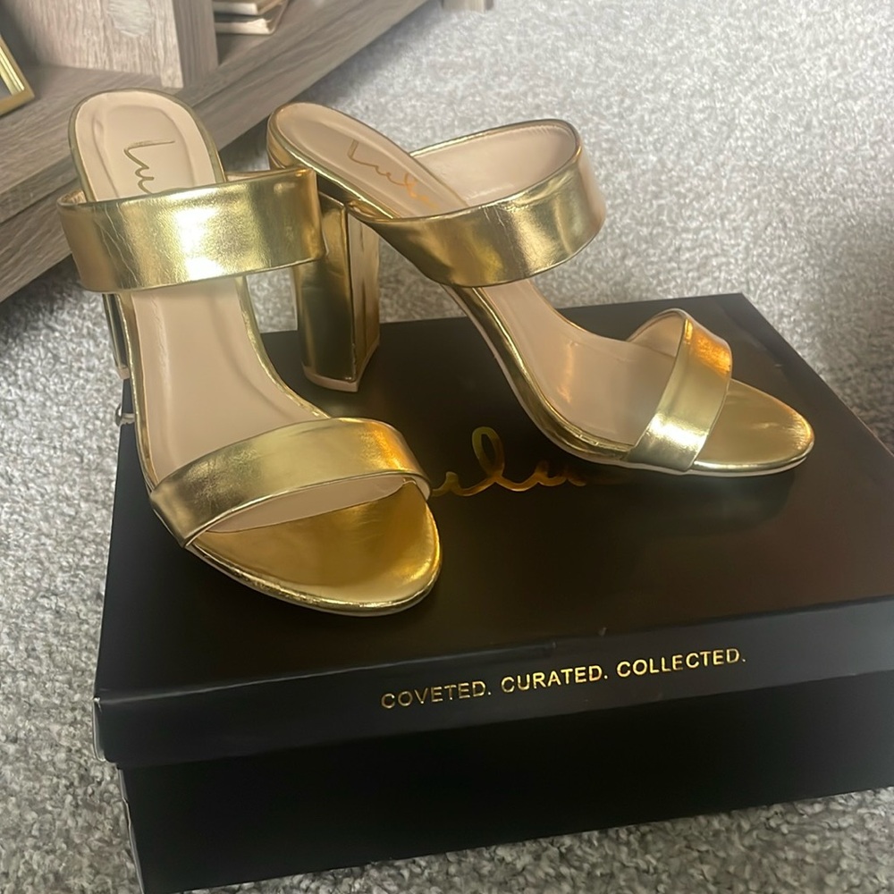 (Price Firm) Lulus Gold Marlowe Heels